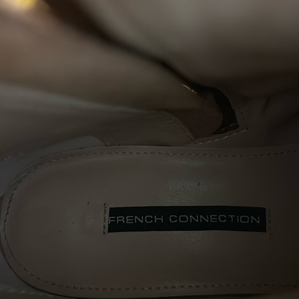 French Connection The Charlene NWT, Ankle boots, Suede,studding/metal ey… - Picture 9 of 11